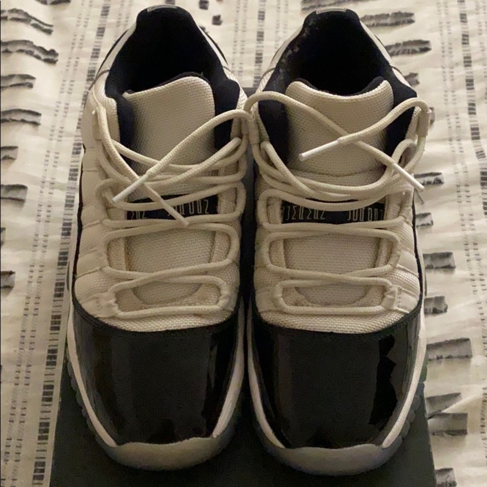 Low top concords